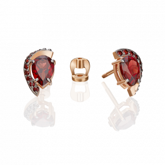 Ohrstecker aus Rotgold 585 mit Granat, Höhe ca. 12 mm