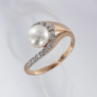 Elegant women's ring, red gold 585, with real pearl and zirconia, weight approx. 3.35 gr.