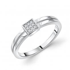 Женское кольцо из серебра 925 пробы с фианитами, декоративная часть ок. 5x5 мм