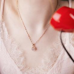 Impressive pendant, russian red gold 585, with cubic zirconia, width approx. 11 mm, height approx. 18 mm