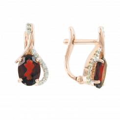 Beautiful earrings made of red gold 585, with zirconia and garnet HTS, height about 15 mm.