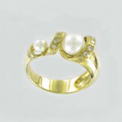 Impressive women's ring in yellow gold 585, with zirconia and natural pearls, weight about 6,6 gr.