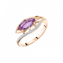 Beautiful women's ring, Russian red gold 585, with amethyst and 15 cubic zirconia