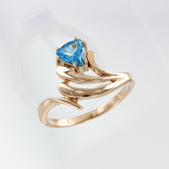 Charming women's ring, red gold 585, with blue zirconia, weight approx. 4,3 gr.
