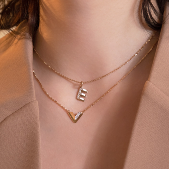Letter pendant "E" in rose gold / white gold 585, with zirconia, height approx. 21 mm