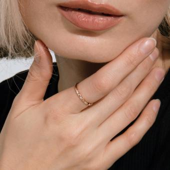Damenring aus Russischem Rotgold 585 mit Zirkonia