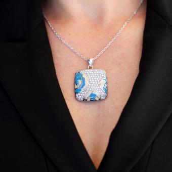 Erstaunlicher Anhänger aus 925er Silber – mit blauer und weißer Emaille sowie Zirkonia, Höhe ca. 41 mm