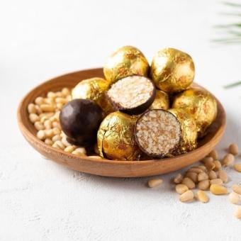 Сибирский кедр Грильяж из кедрового ореха с облепихой 120 г