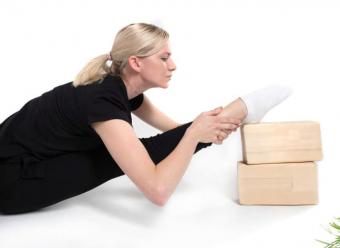 Rama Yoga Mandala yoga block made from high-quality pine wood