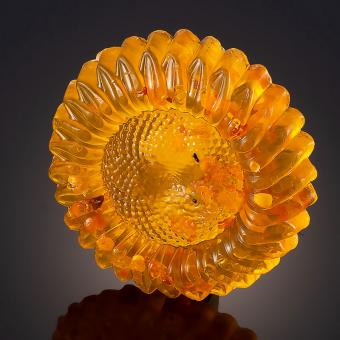 Натуральное мыло "Подсолнух" с янтарным маслом и кусочками янтаря