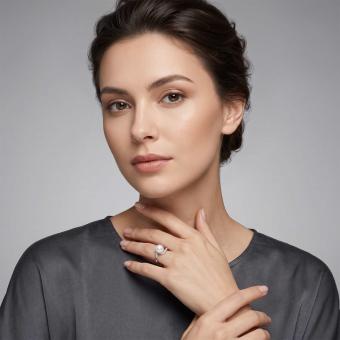 Ladies' ring in 925 silver with pearl and zirconia