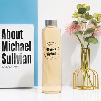 BEM Water Bottle - Trinkflasche mit Edelstahldeckel und schwarzer Hülle