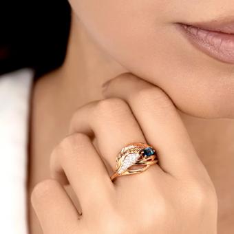 Wonderful women's ring, russian red gold 585, with topaz - stone size approx. 6x4 mm and zirconia, width approx. 12 mm