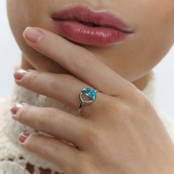 Eleganter Damenring aus Silber 925 mit blauem Zirkonia, ca. 10 mm