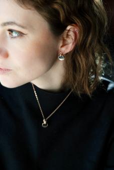 Ohrhänger, Russisches Rotgold 585, mit Onyx, Höhe ca. 18 mm