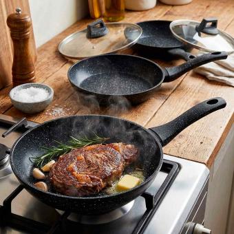 BEM pan set with glass lids - 3 pieces (20, 24, 28 cm)