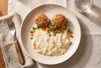 BARIN готово за 5 минут Котлеты из свинины с макаронами и сырным соусом, 300 г