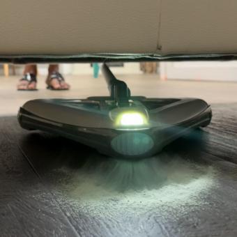 SwiftSweep - Cordless electric broom with 4 interchangeable brushes for corners &amp; surfaces